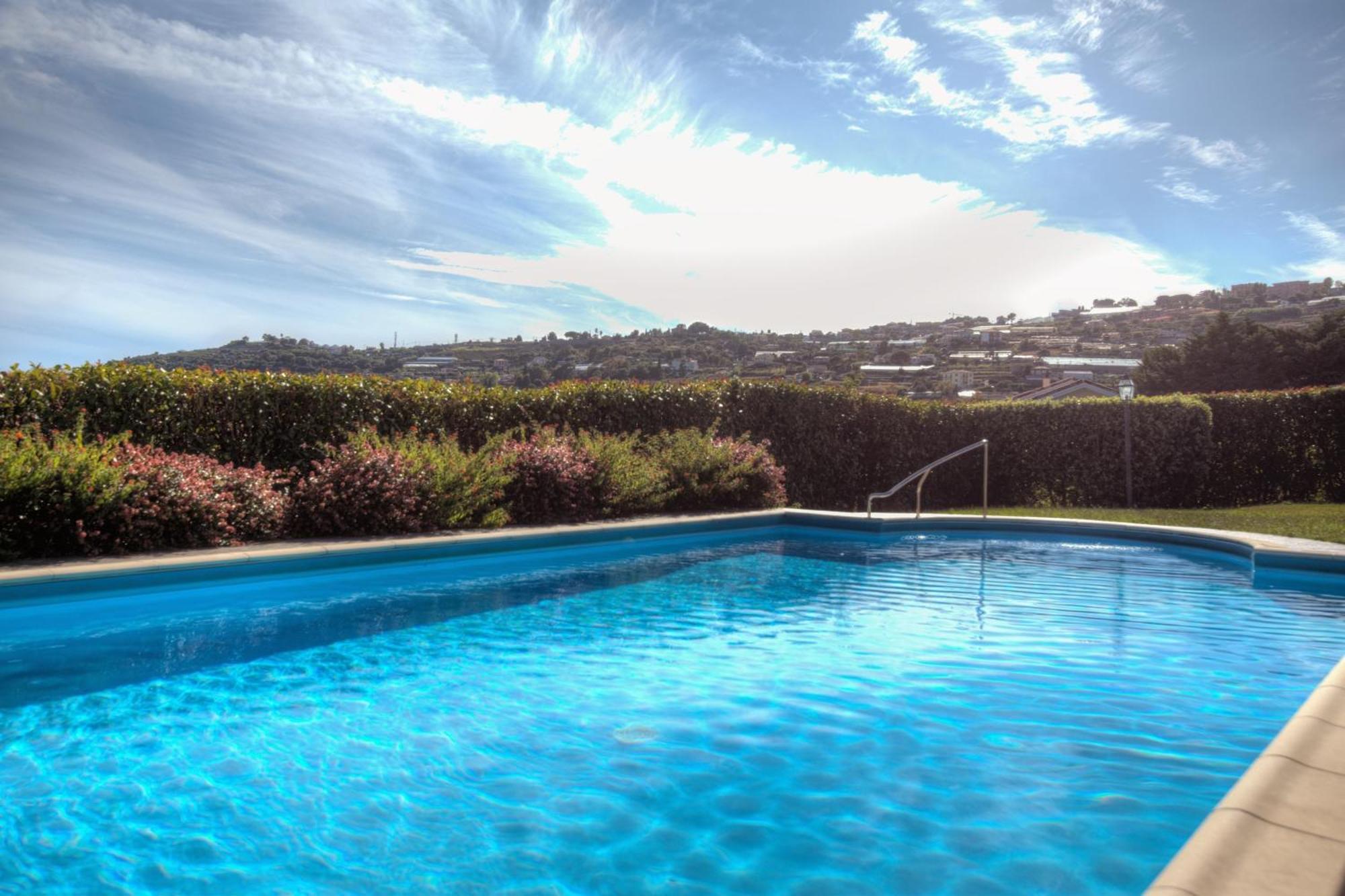 Villa Lucia Riviera Dei Fiori Pool - Happy Rentals Sanremo Exterior photo